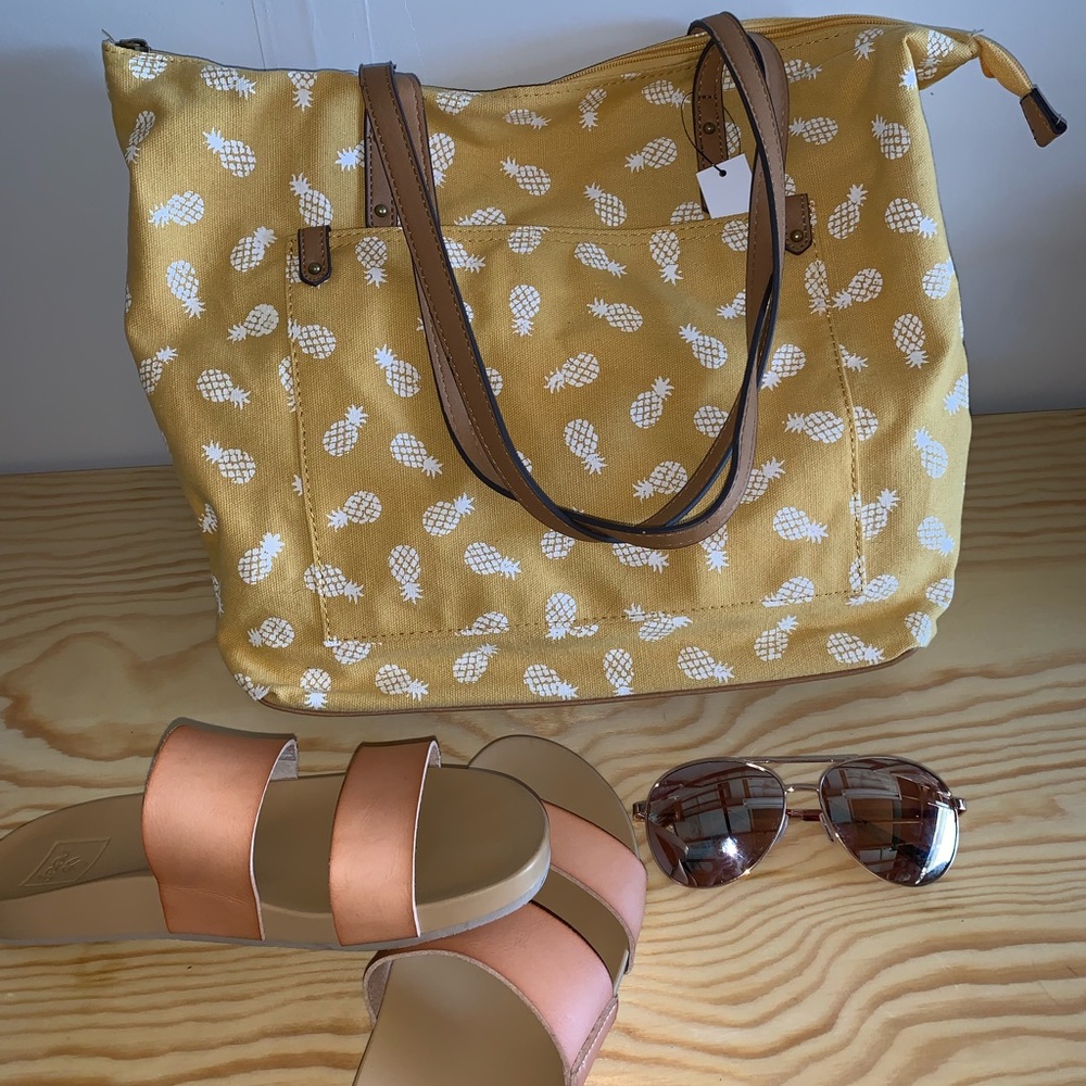 Sonoma Beach Pineapple Bag